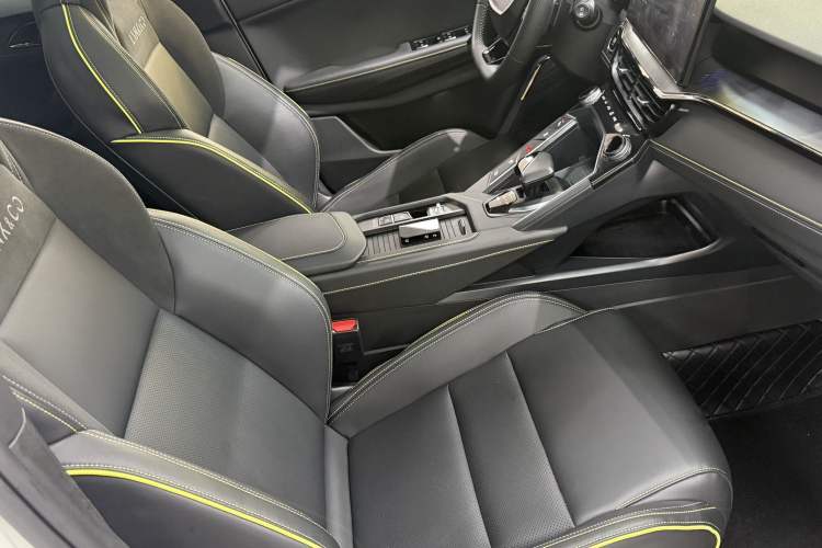 Used Lynk & Co 06 2023 Remix 1.5T Dynamic Halo
