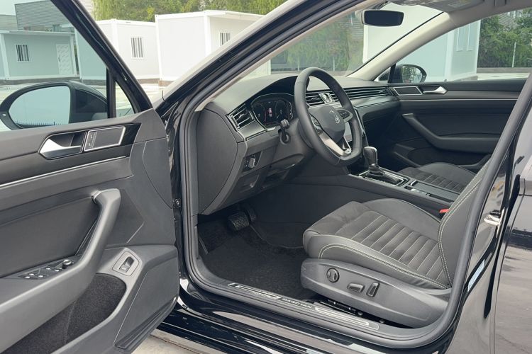 Used Volkswagen Magotan 2020 330TSI DSG Luxury Edition