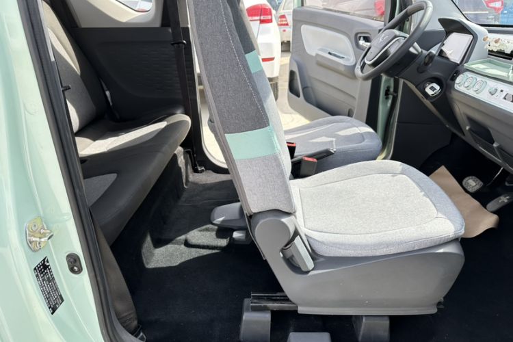 Used Wuling Hongguang MINIEV 2022 Macaron Premium Model – Lithium Iron Phosphate
