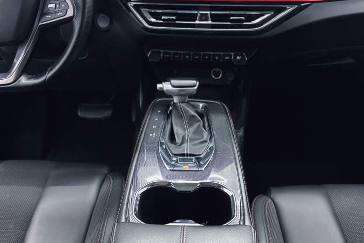 Used Oshan X5 2021 1.6L CVT Comfort Model
