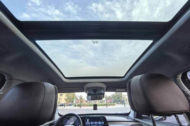 Used Chery Tiggo 8 PRO 2024 Champion Edition 390T Two-Wheel Drive Aoshi Version 7 Seats
