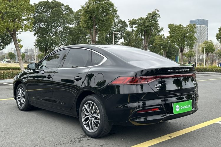 Used BYD Qin PLUS 2023 Champion Edition DM-i 120KM Leading Model
