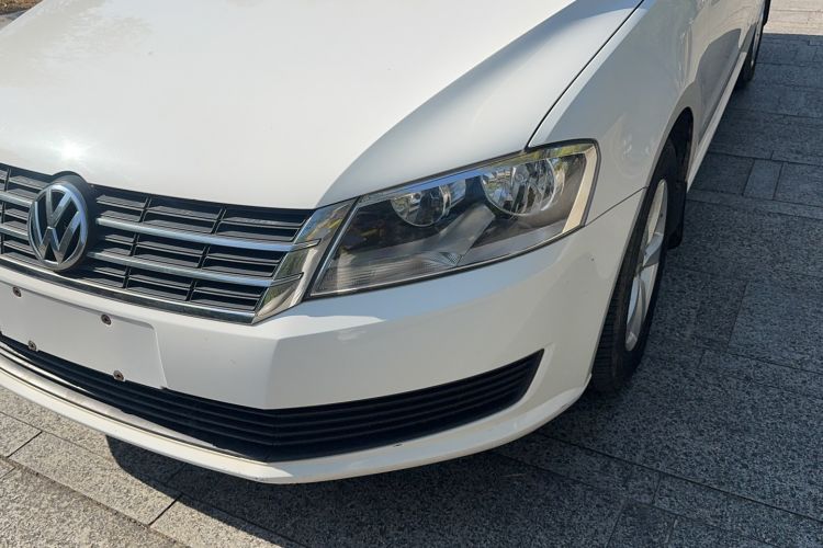 Used Volkswagen Lavida 2017 1.6L Automatic Comfort Edition
