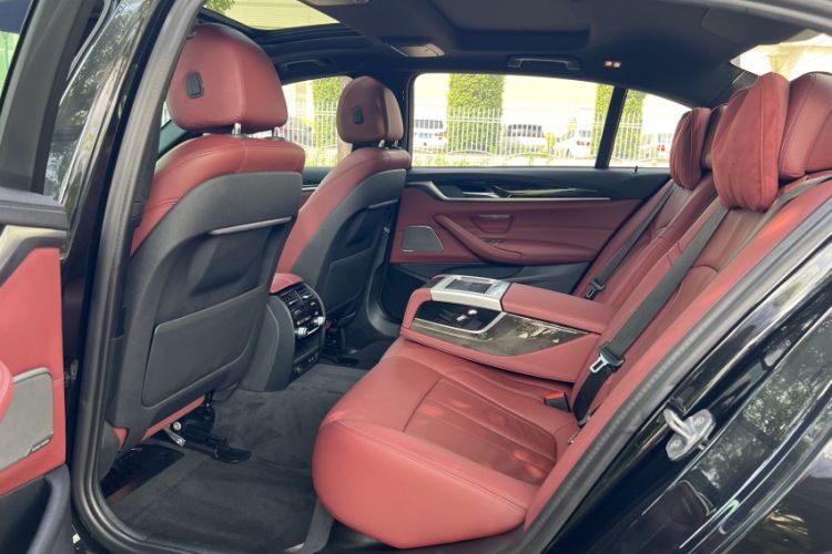 Used BMW 5 Series 2020 530Li Luxury Edition M Sport Package
