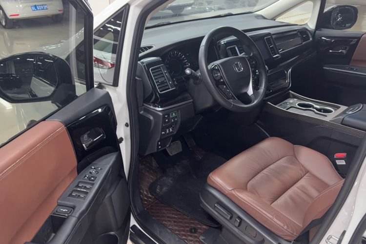 Used Honda Elysion 2019 2.0L Hybrid Supreme Edition