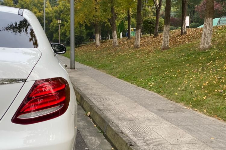 Used Mercedes-Benz E-Class 2019 Restyled E 300 L Sport Luxury Edition
