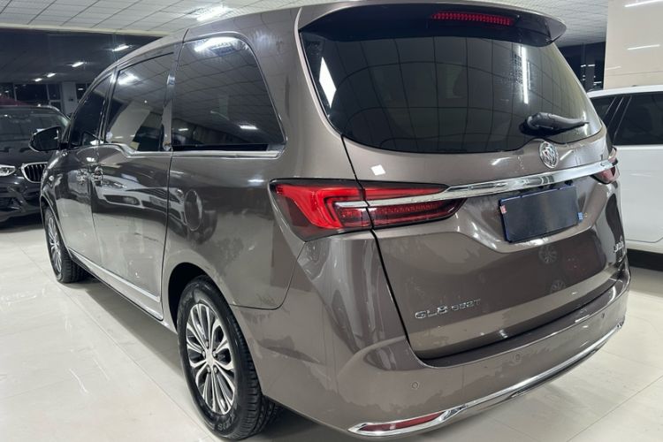 Used Buick GL8 2021 Land Cruiser Executive Class 652T Luxury Model
