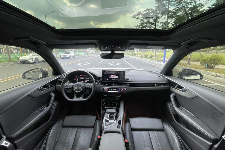 Used Audi A4L 2023 40 TFSI Luxury Dynamic Model