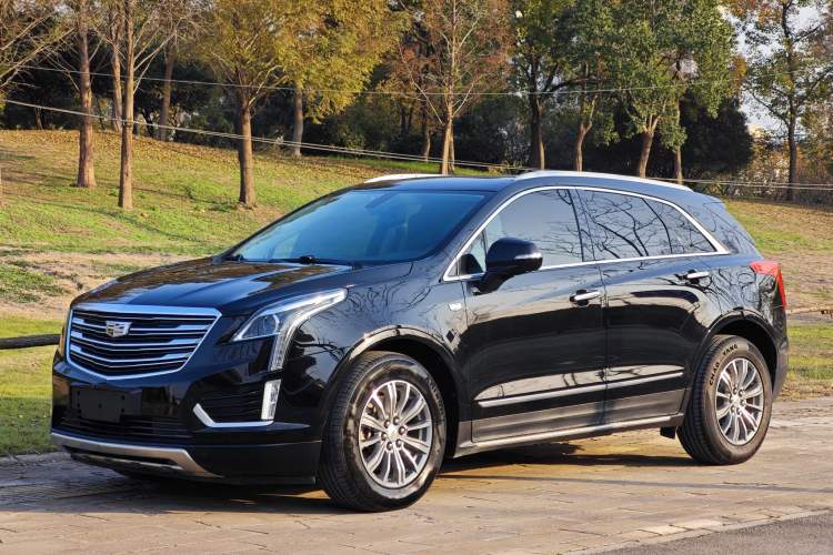 Used Cadillac XT5 2018 25T Luxury Model
