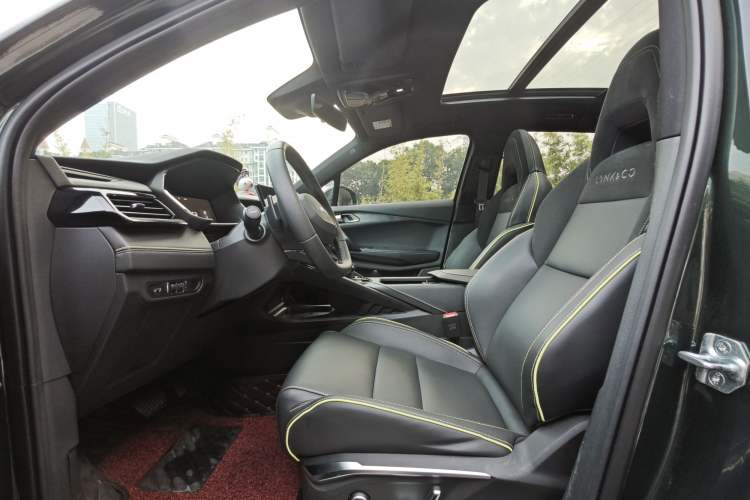 Used Lynk & Co 06 2023 Remix 1.5T Hero
