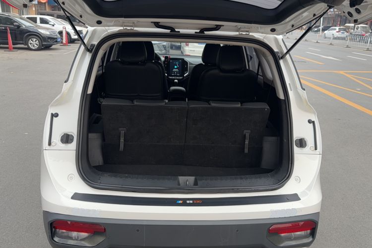 Used Baojun 530 2021 Global Car Anniversary Edition 1.5T Manual Luxury Model 6 Seats
