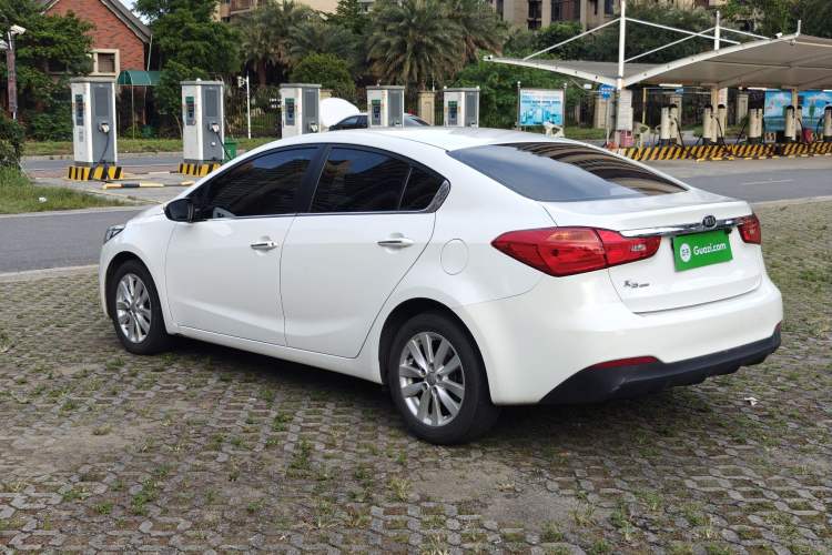 Used Kia K3 2015 1.6L Automatic GLS
