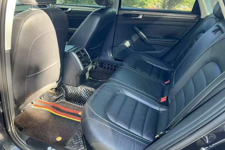 Used Volkswagen Passat 2016 1.8T Government Procurement Version (CEA Engine + 6AT)
