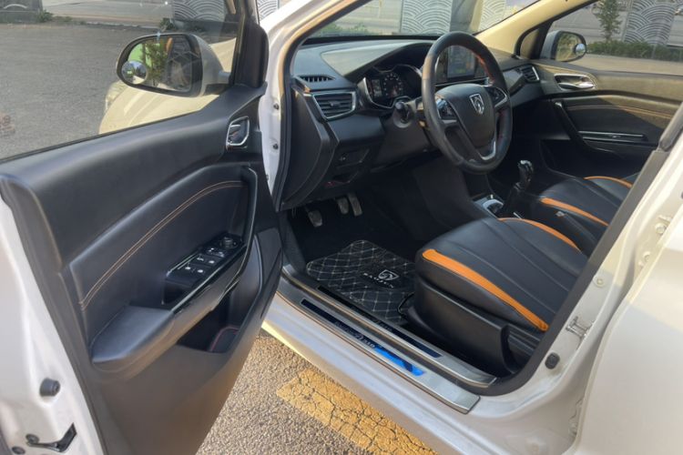 Used Baojun 310 2016 1.2L Manual Luxury Model
