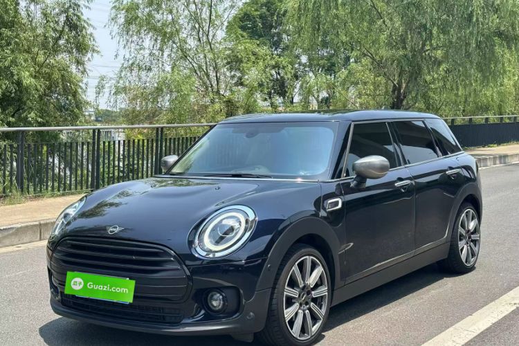 Used  Clubman 2019 1.5T COOPER Connoisseur
