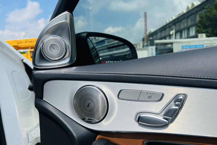 Used Mercedes-Benz GLC Coupe 2022 Refreshed GLC 260 4MATIC Coupe SUV
