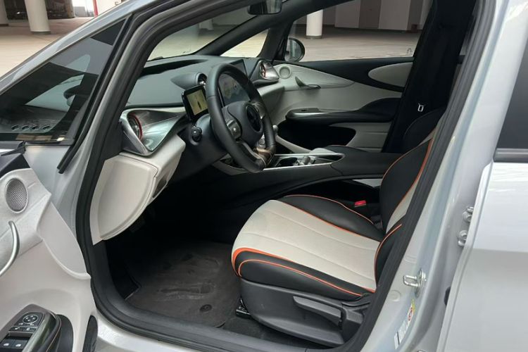 Used BYD Dolphin 2021 405 km Free Version
