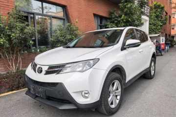 Used Toyota RAV4 2013 2.0L CVT Four-Wheel Drive Fashion Edition