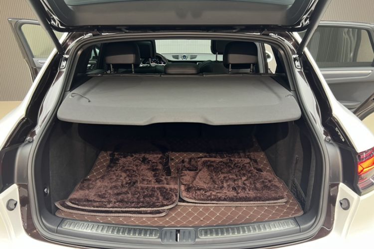 Used Porsche Macan 2021 Macan 2.0T
