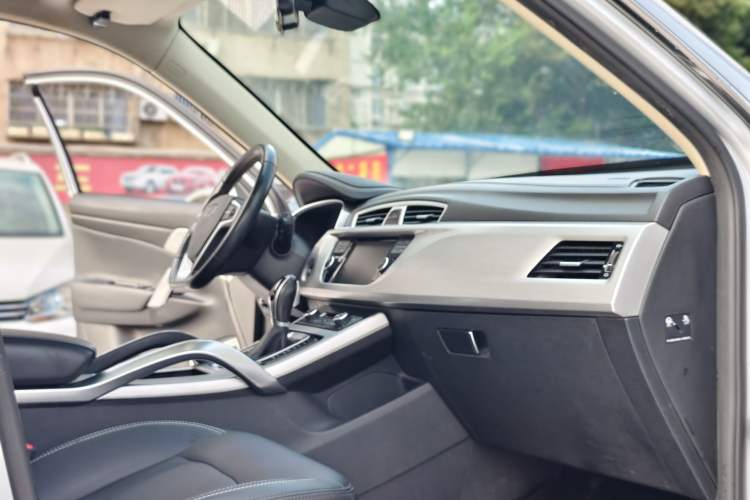 Used Geely Auto Emgrand X7 Sport 2016 1.8TD Automatic Smart Model
