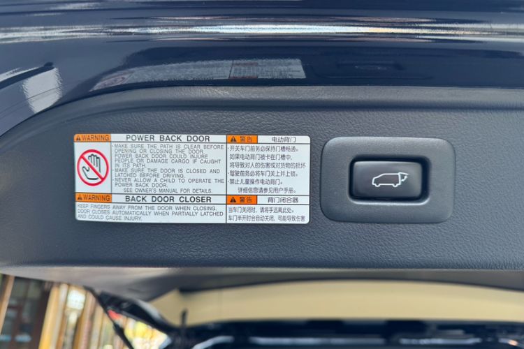 Used Toyota Alphard 2018 Revised Version 3.5L Premium Edition
