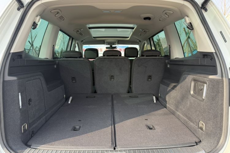 Used Volkswagen Sharan 2018 Revised Version 380TSI Comfort Edition 7-Seater