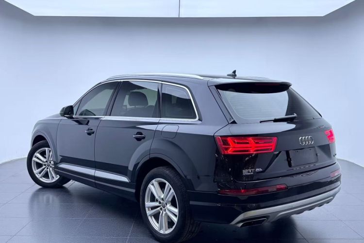 Used Audi Q7 2016 45 TFSI Technology Edition
