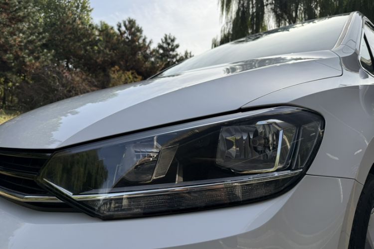 Used Volkswagen Touran 2018 Volkswagen Touran L 280TSI DSG Comfort Edition 7 Seats China V Emission Standard
