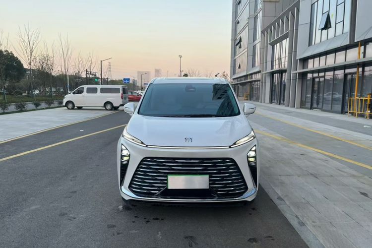 Used Buick GL8 2025 Lu Zun Smart Enjoyment Edition
