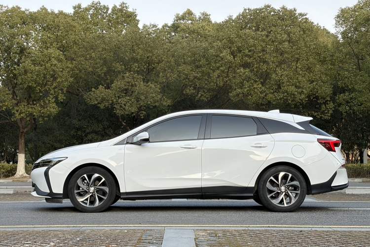 Used Buick Velite 6 2020 Plug-in Hybrid Connected Smart Edition
