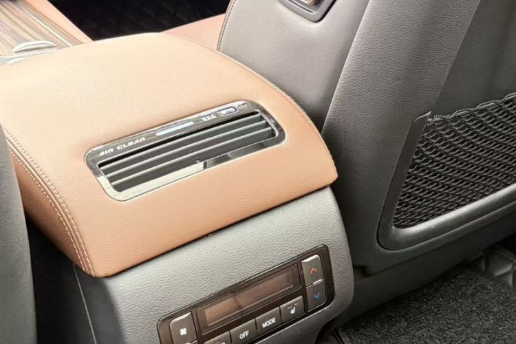 Used Haval H9 2017 2.0T Gasoline 4x4 Premium 5-Seater
