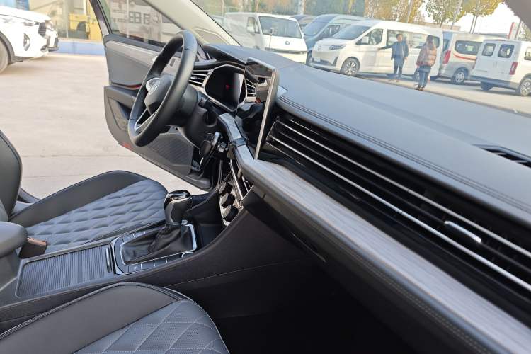 Used Volkswagen Sagitar 2023 300TSI DSG Excellence Edition