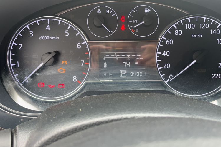 Used Nissan Tiida 2011 1.6L CVT Comfort Model
