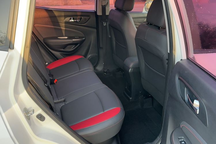 Used Changan CS15 2016 1.5L Manual Fashion Edition
