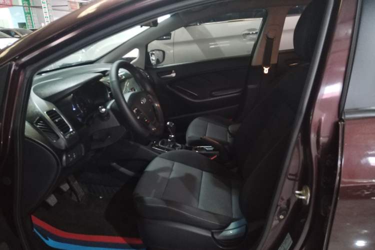 Used Kia K3 2016 1.6L Manual GL
