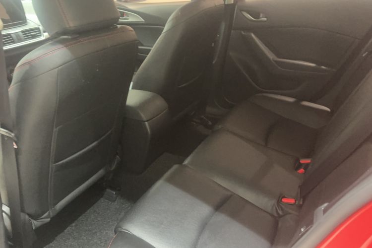 Used Mazda Mazda 3 Axela 2017 Sedan 1.5L Automatic Comfort Model Emission Standard China V
