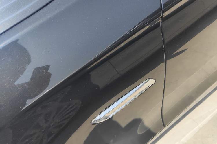 Used BMW 5 Series 2014 520i Elegant Edition
