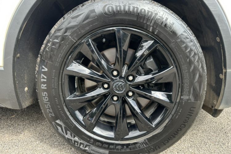 Used Buick Envision 2017 28T Four-Wheel Drive Elite Model
