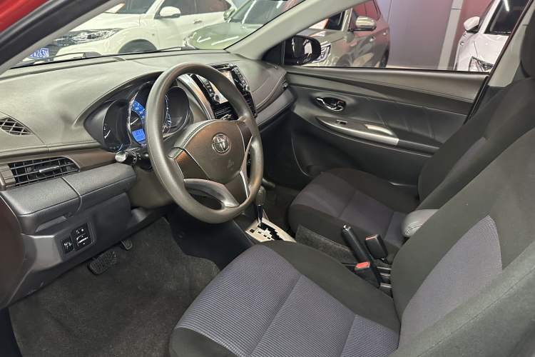 TDK.VehicleDetails.img