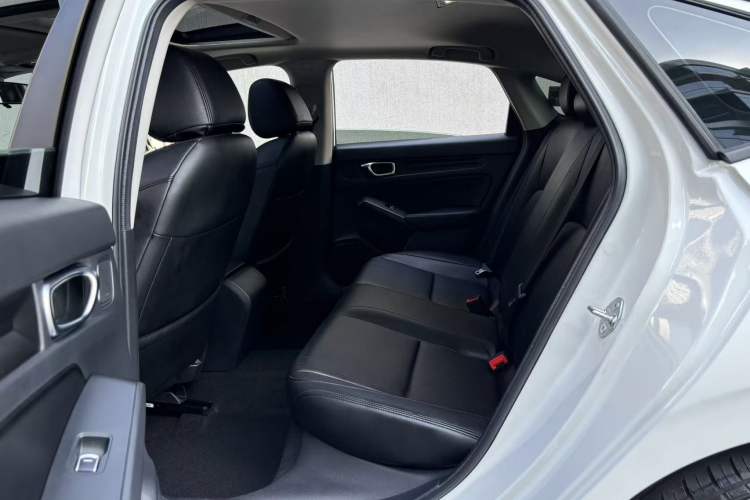 Used Honda Civic 2022 240TURBO CVT Dynamic Edition
