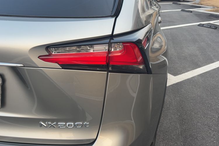 Used Lexus NX 2015 200T All-Wheel-Drive Fēngshàng Edition
