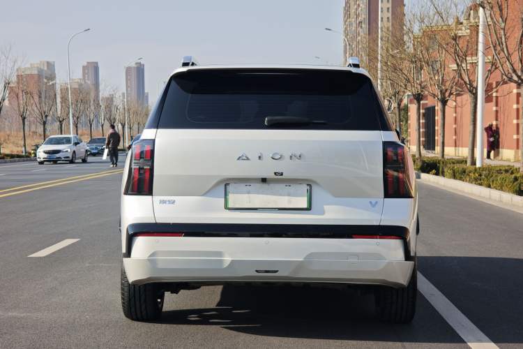 Used AION V 2024 Aion Tyrannosaurus 650 Smart Luxury Edition
