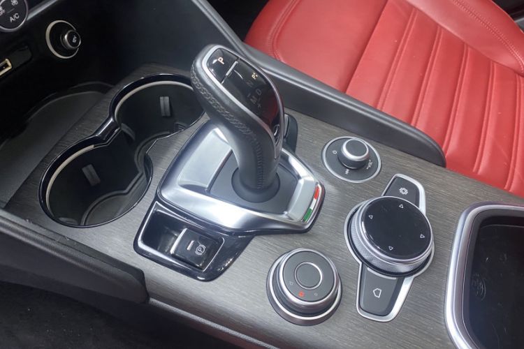 Used Alfa Romeo Giulia 2020 2.0T 280HP VIRTU Limited Edition
