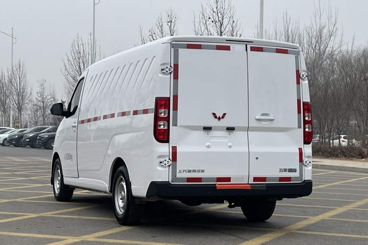 Used Wuling Yangguang 2024 300km Range Practical Window-Sealed Version 75kW
