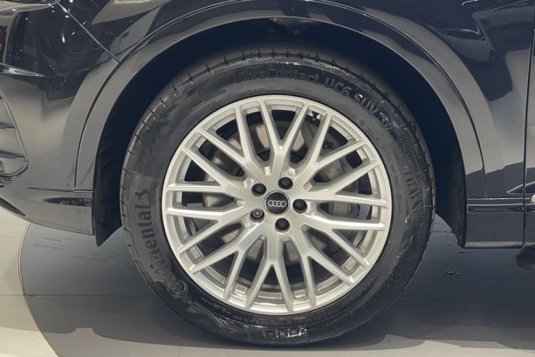 Used Audi Q7 2019 55 TFSI Technology Edition
