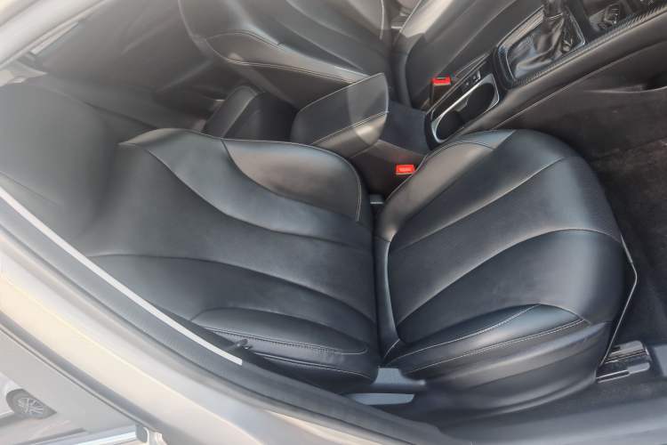 Used Roewe i5 2019 1.5L Automatic 4G Connected Langhao Edition