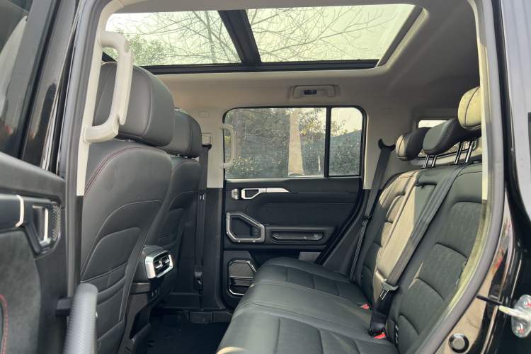 Used JETOUR Traveler 2023 2.0T All-Wheel-Drive CrossPRO
