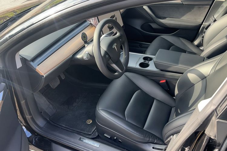 Used Tesla Model 3 2022 Rear-Wheel-Drive Version