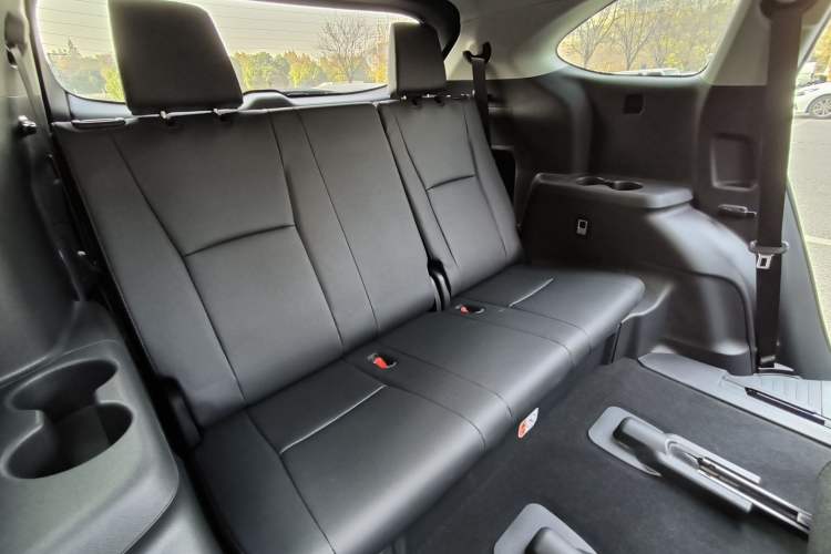 Used Toyota Highlander 2023 2.5L Smart Electric Hybrid Dual-Engine 4x4 Knight Edition 7 Seats