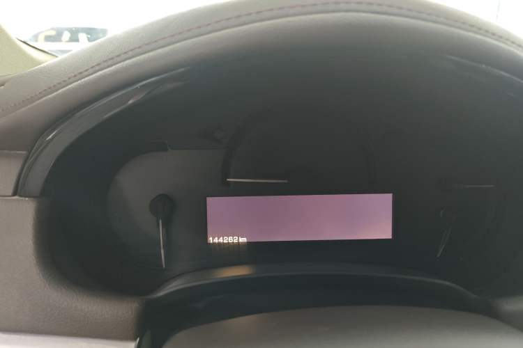 Used Cadillac XTS 2014 28T Comfort Version
